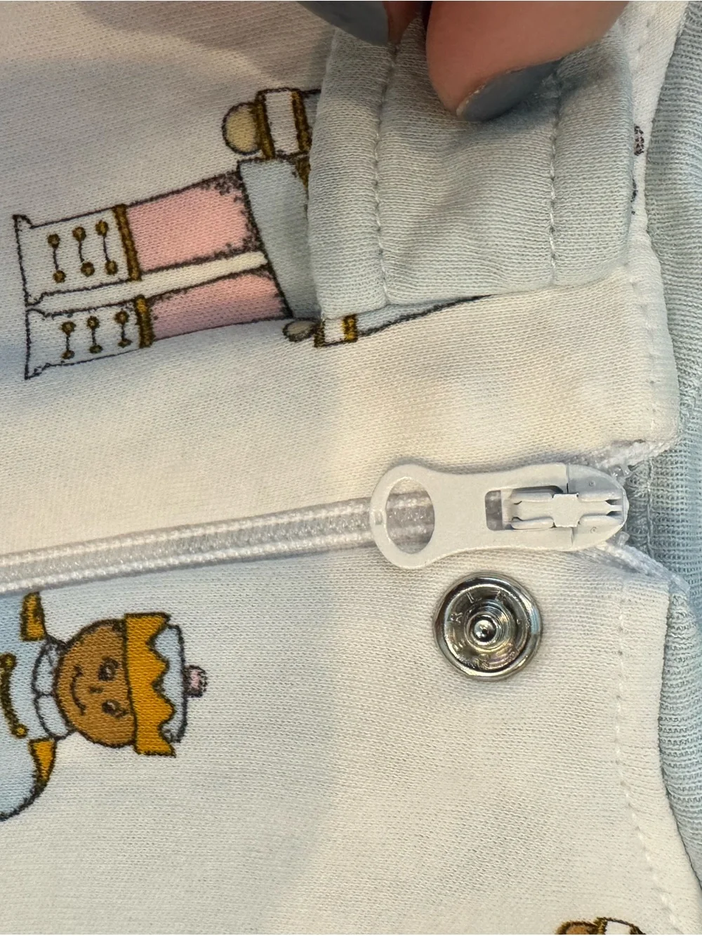 The Beaufort Bonnet Company White Footed One-Piece with Toy Soldier Print 2T GUC